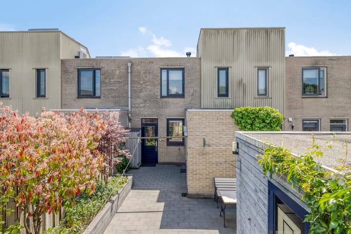 Foto 2 van W.D. van Dommelenstraat 64