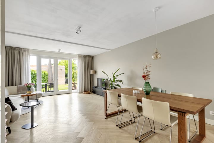 Foto 11 van Van Rootselaarstraat 5-A