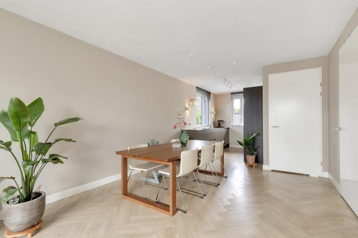 Foto 13 van Van Rootselaarstraat 5-A