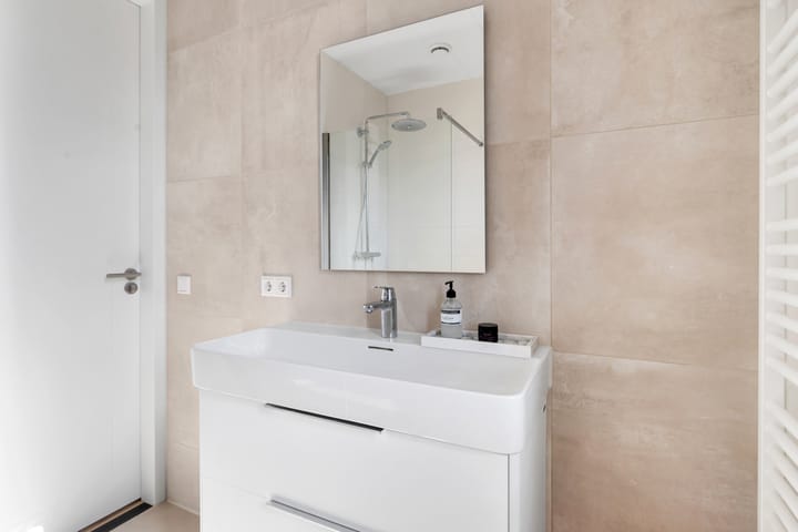 Foto 19 van Van Rootselaarstraat 5-A