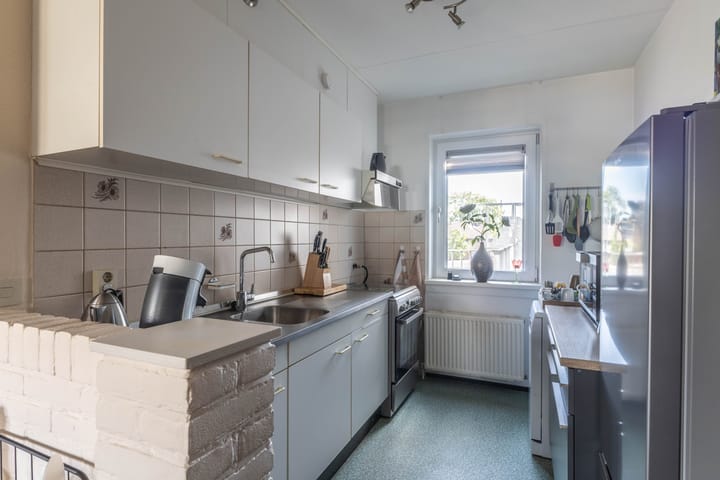 Photo 13 of Maerten van Heemskerckstraat 13-E