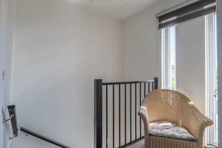 Photo 20 of Maerten van Heemskerckstraat 13-E