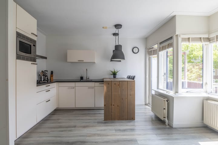 Foto 9 van van Borsselestraat 41