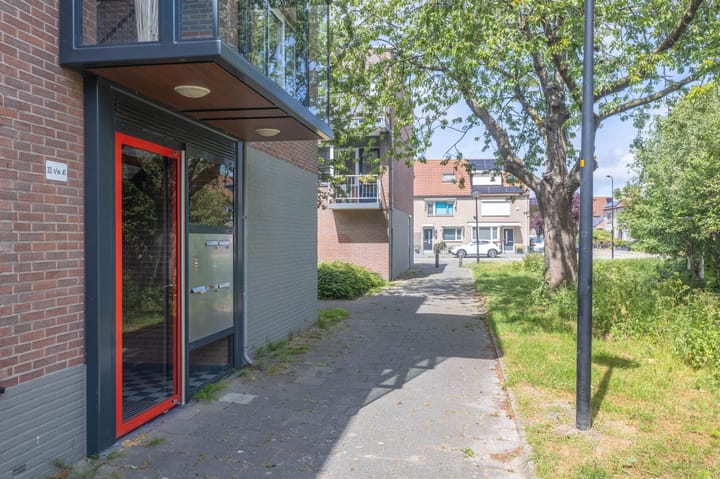 Foto 23 van van Borsselestraat 41