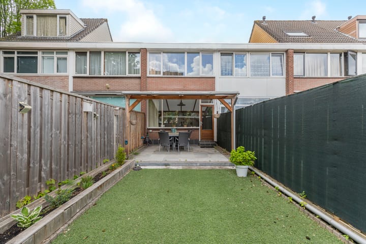 Photo 6 of Van Langendonckstraat 32