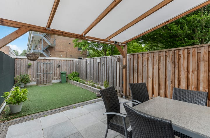 Photo 27 of Van Langendonckstraat 32