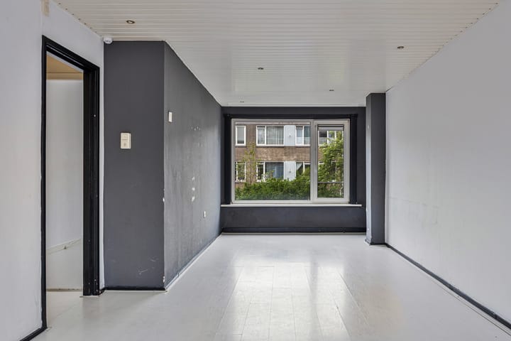 Photo 2 of Goereesestraat 19-B