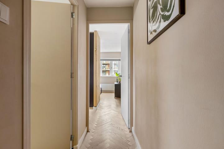 Foto 25 van Van Oldenbarneveldtstraat 17