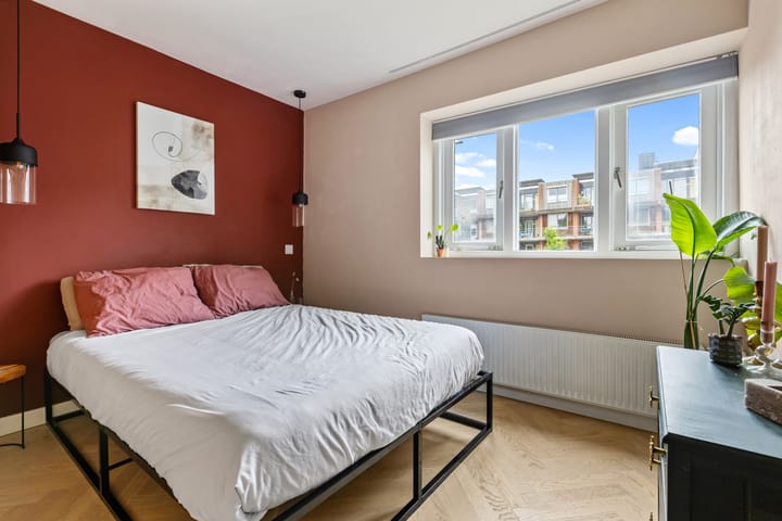 Foto 27 van Van Oldenbarneveldtstraat 17