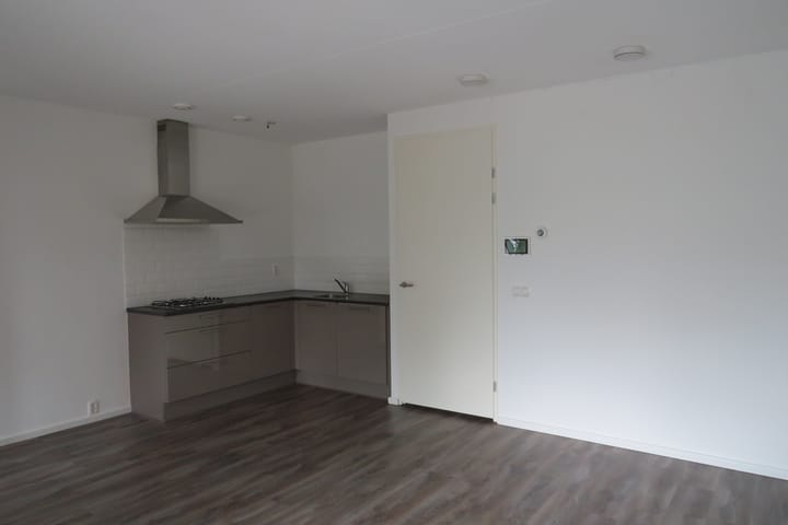 Foto 3 van Velmolenweg 2-D