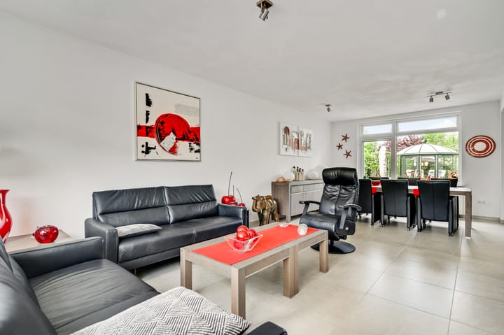 Photo 2 of Schuttecleef 11