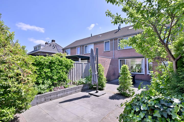 Foto 30 van Rozenstraat 80