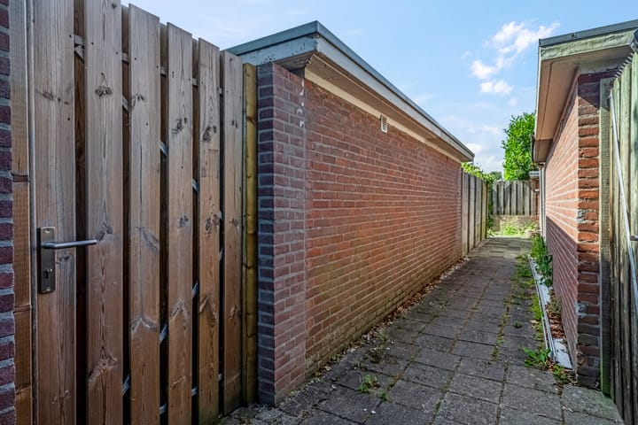 Foto 24 van Van Speykstraat 16