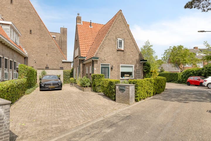 Bekijk foto van Ravelijn de Grenadier 2