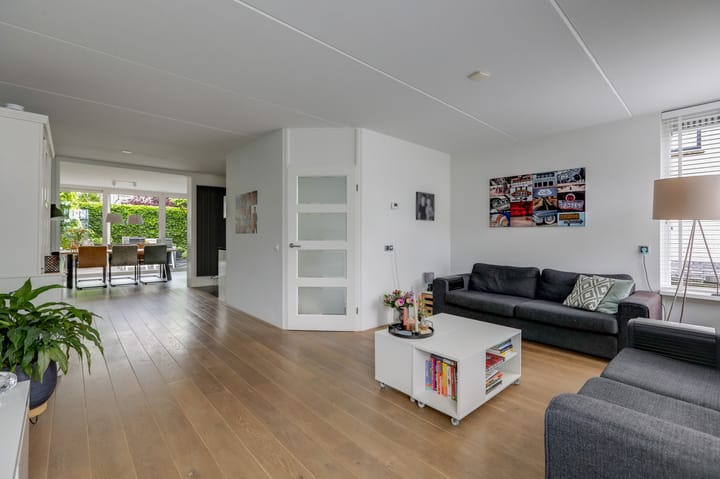 Foto 16 van Tholenstraat 22