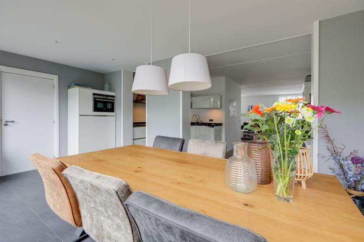 Foto 24 van Tholenstraat 22