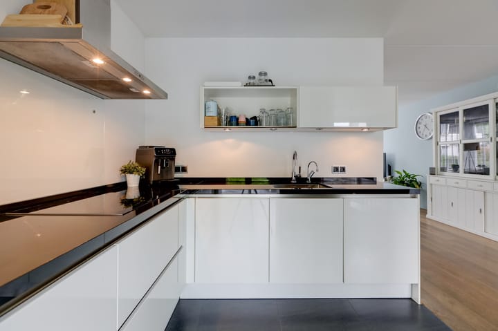 Foto 28 van Tholenstraat 22