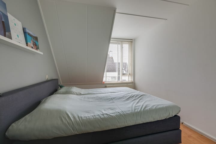 Foto 33 van Tholenstraat 22