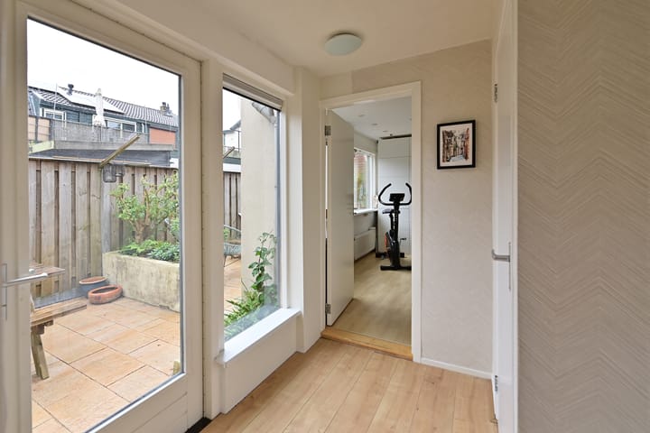 Foto 10 van Anjelierstraat 7