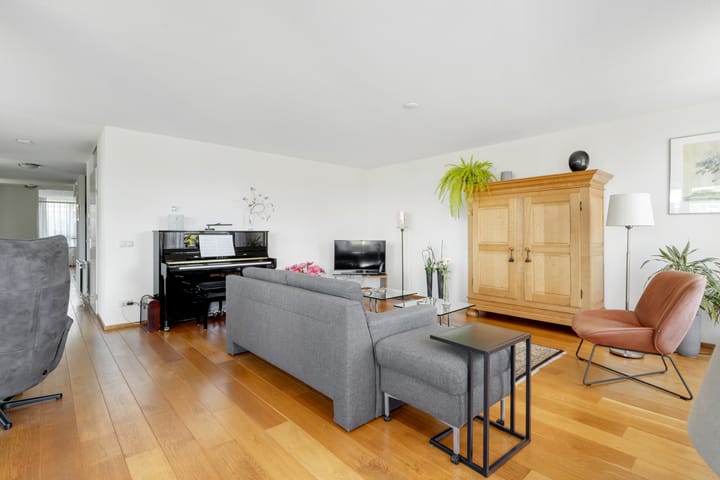 Foto 8 van Zuideinde 269