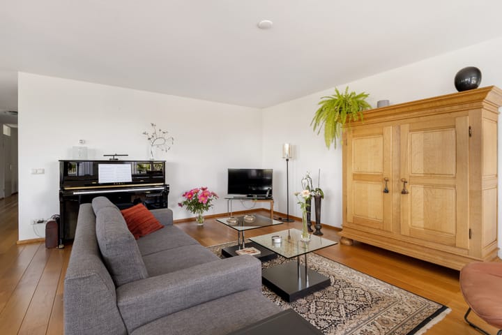 Foto 10 van Zuideinde 269