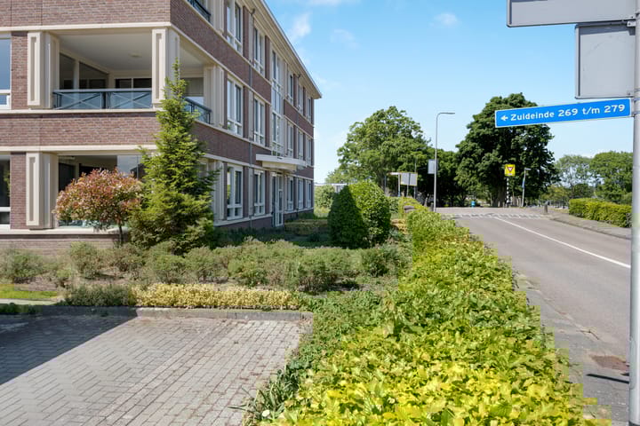 Foto 40 van Zuideinde 269