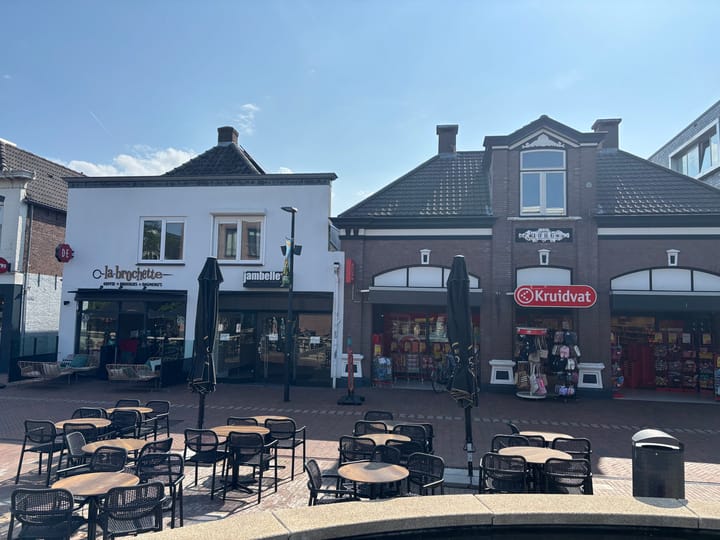 Hoofdstraat 125, Hoogeveen