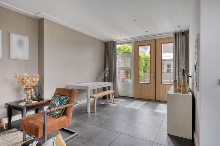 Foto 12 van De Essenburgh 19