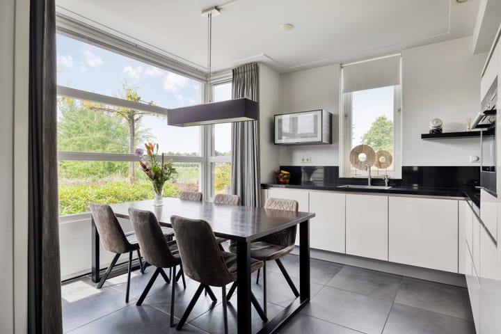 Foto 19 van De Essenburgh 19