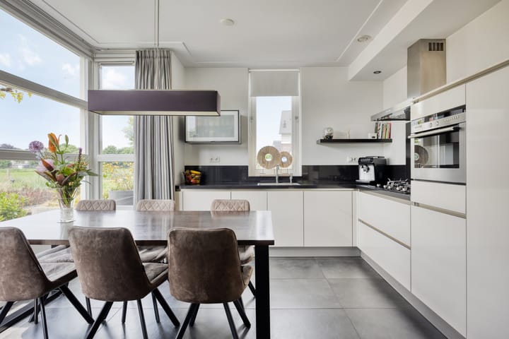 Foto 20 van De Essenburgh 19