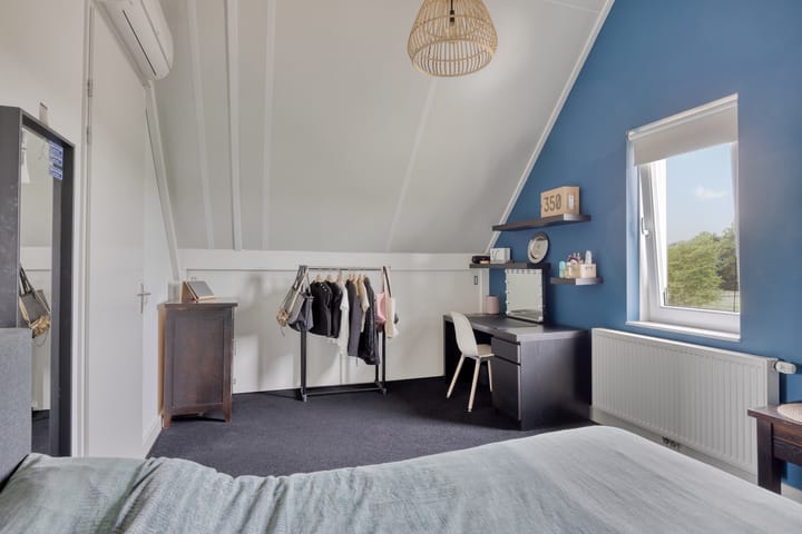 Foto 41 van De Essenburgh 19