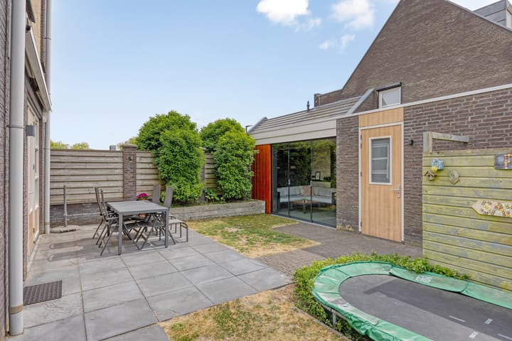 Foto 43 van De Essenburgh 19