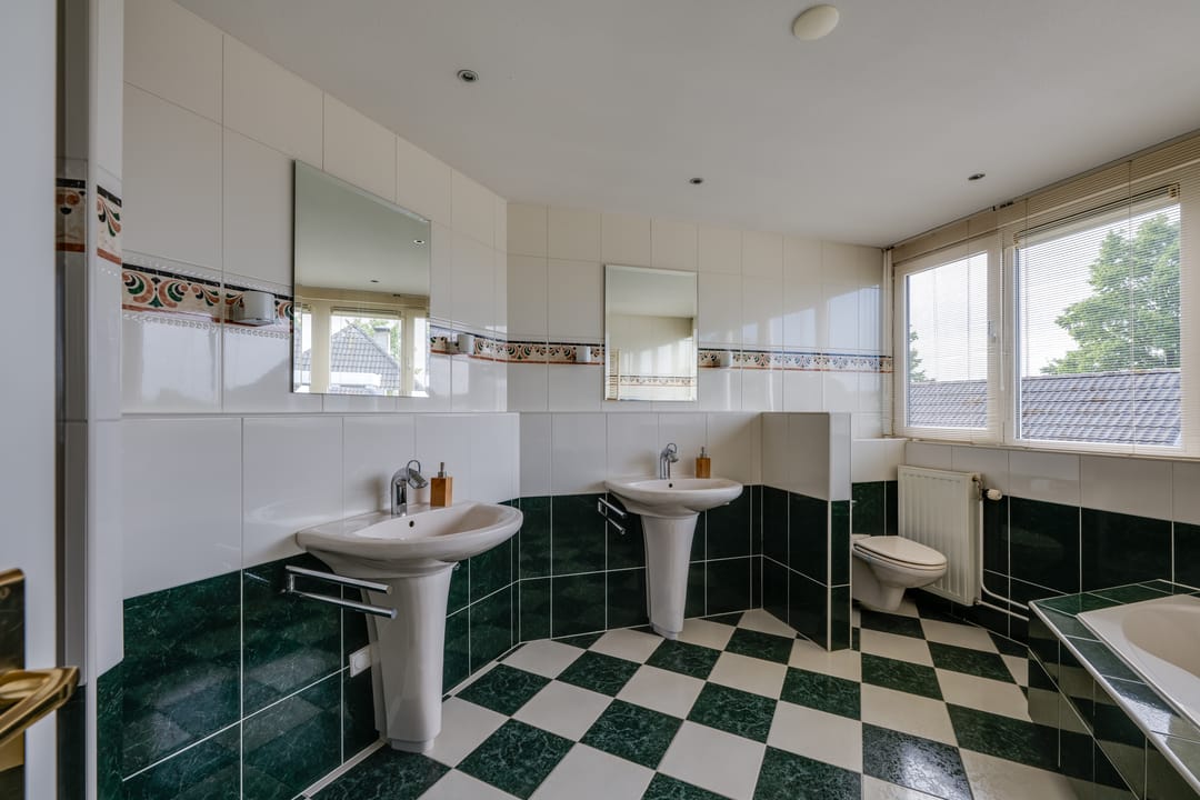 Photo 23 of Burgemeester Baetenspark 9