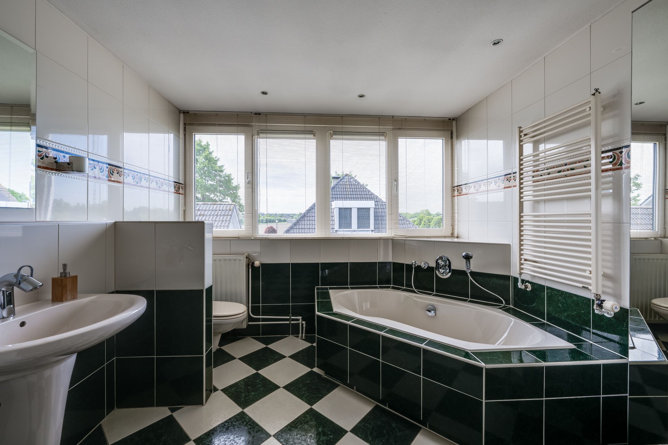 Photo 24 of Burgemeester Baetenspark 9