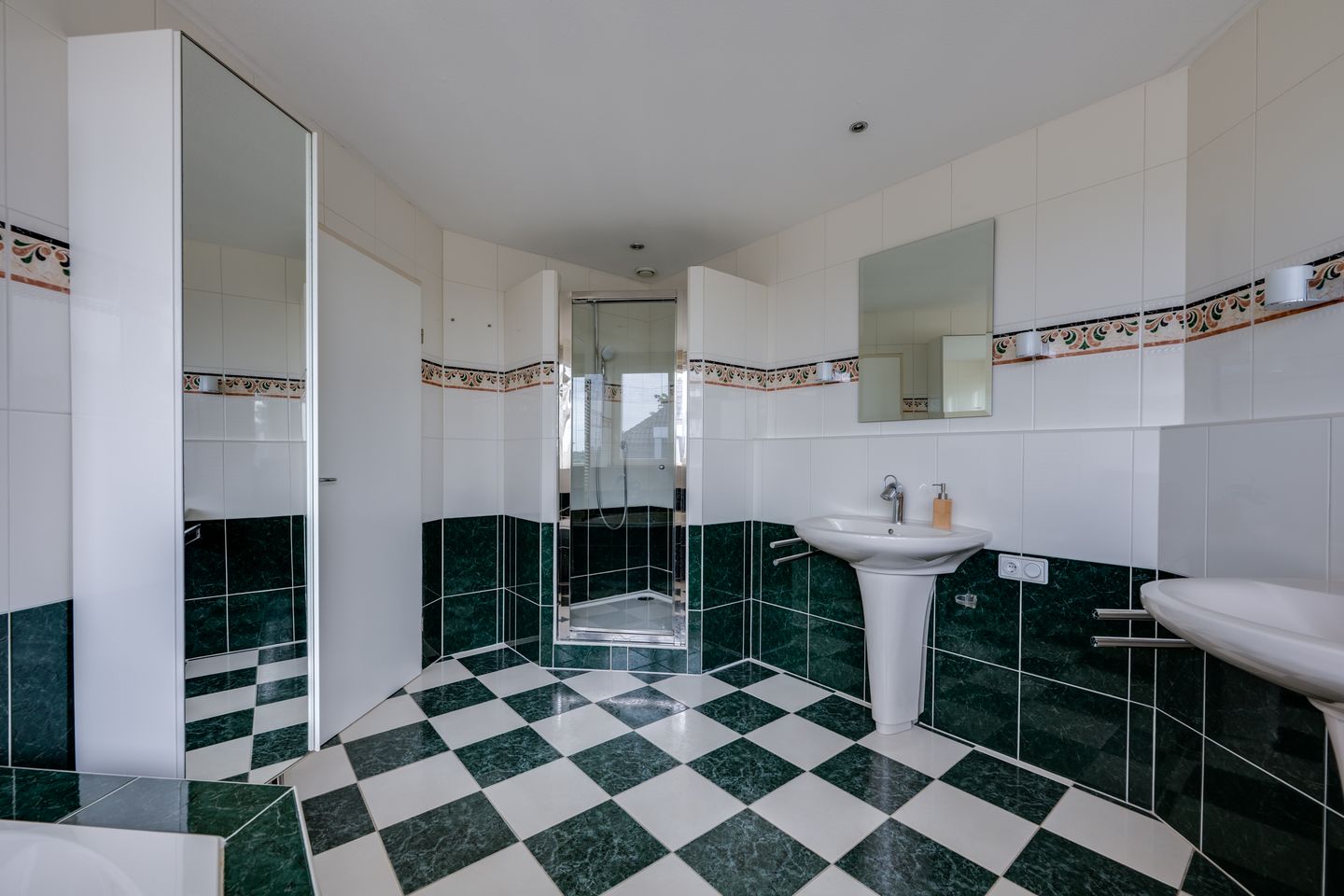 Photo 25 of Burgemeester Baetenspark 9