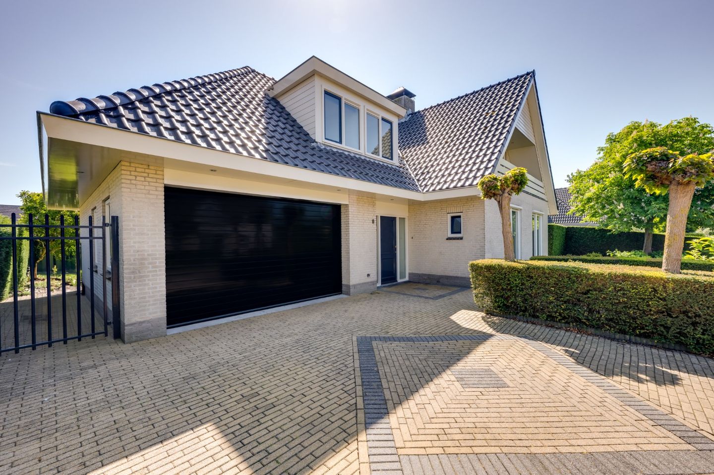 Photo 4 of Burgemeester Baetenspark 9