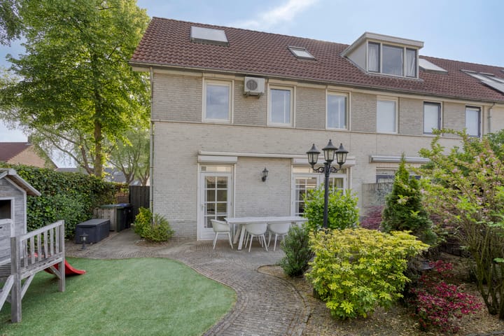 Foto 4 van Andriessenstraat 2