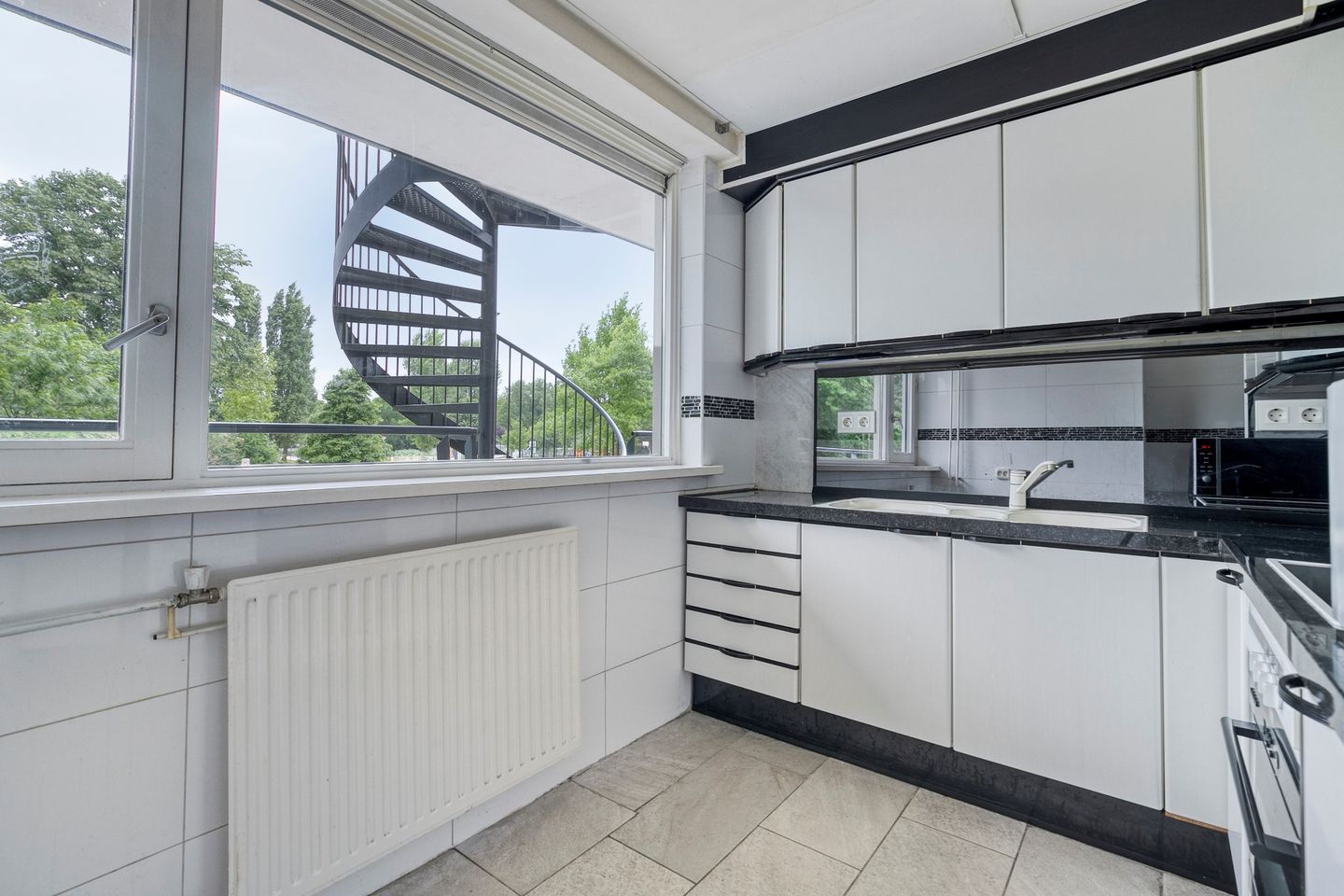 Photo 14 of Gravin Juliana van Stolberglaan 386