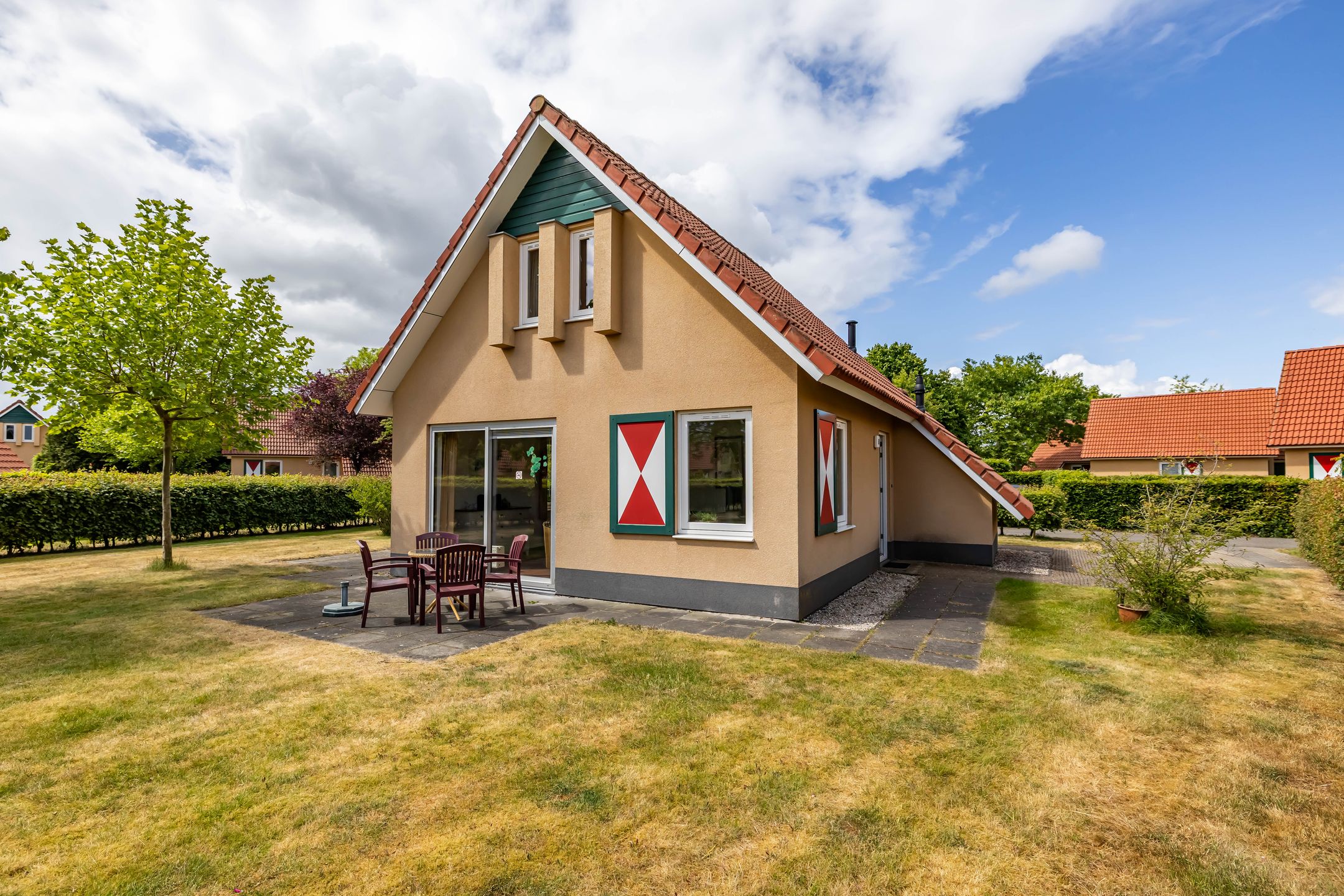 Foto 12 van Zuidlaarderweg 37-V60