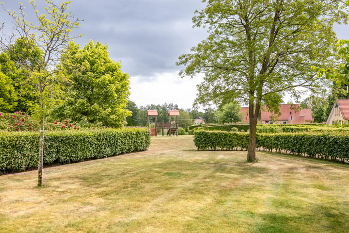 Foto 24 van Zuidlaarderweg 37-V60