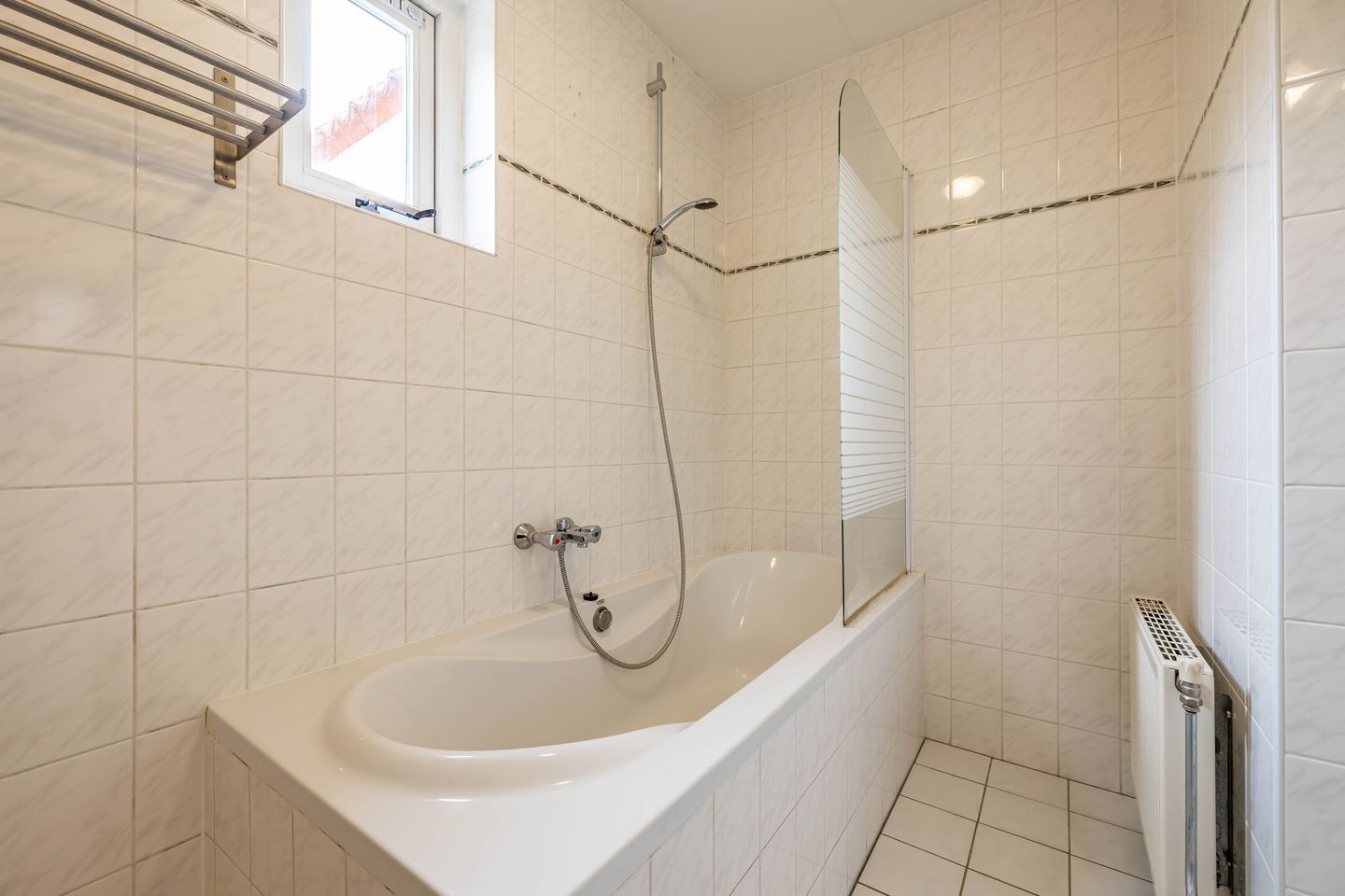 Foto 34 van Zuidlaarderweg 37-V60