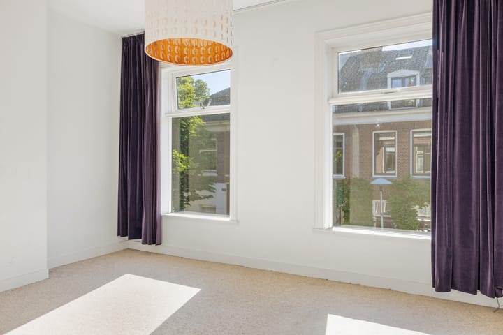 Photo 29 of Poortstraat 82