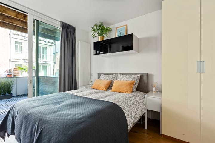 Foto 19 van Albert Cuypstraat 153-B