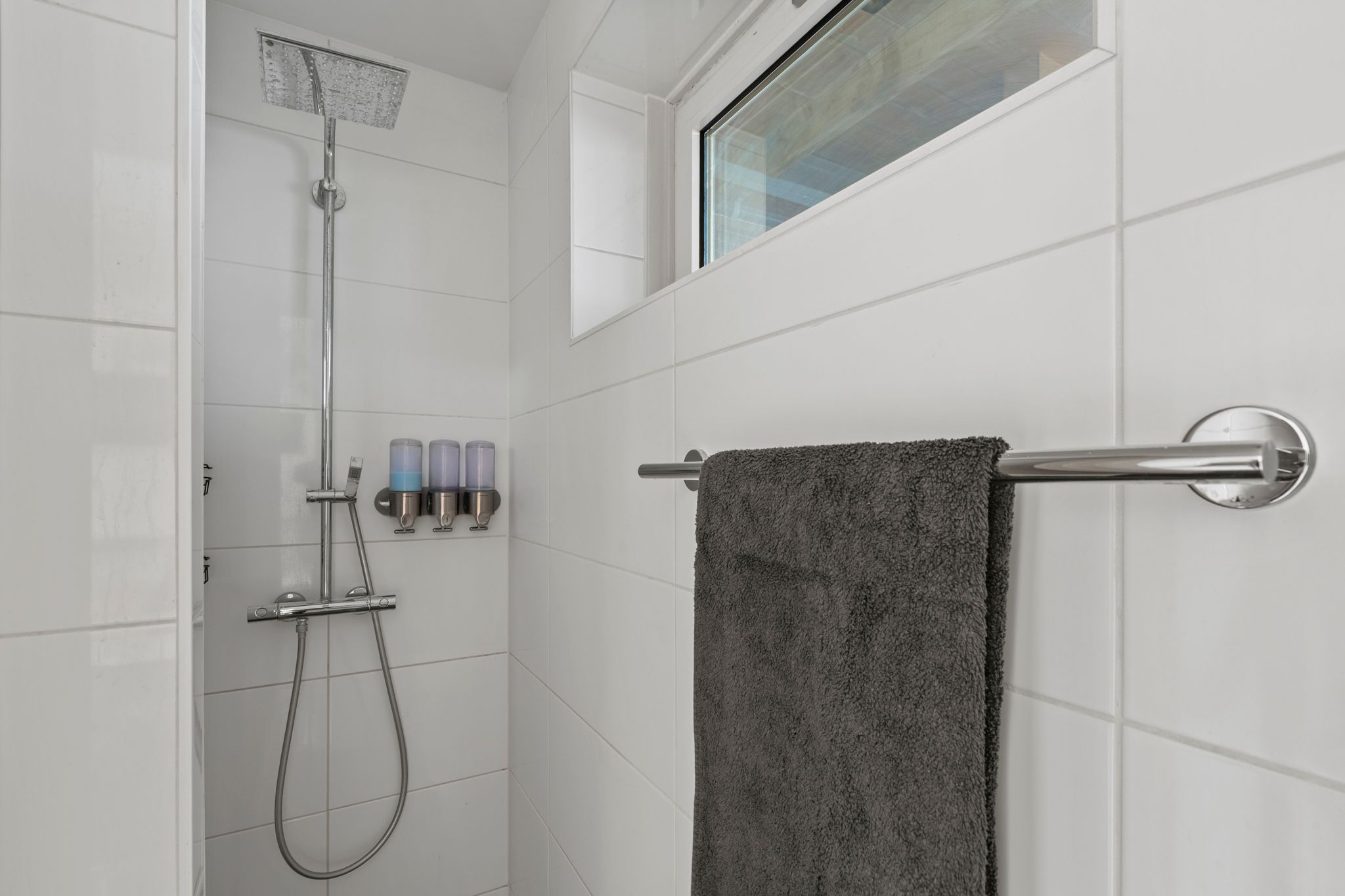 Foto 24 van Albert Cuypstraat 153-B