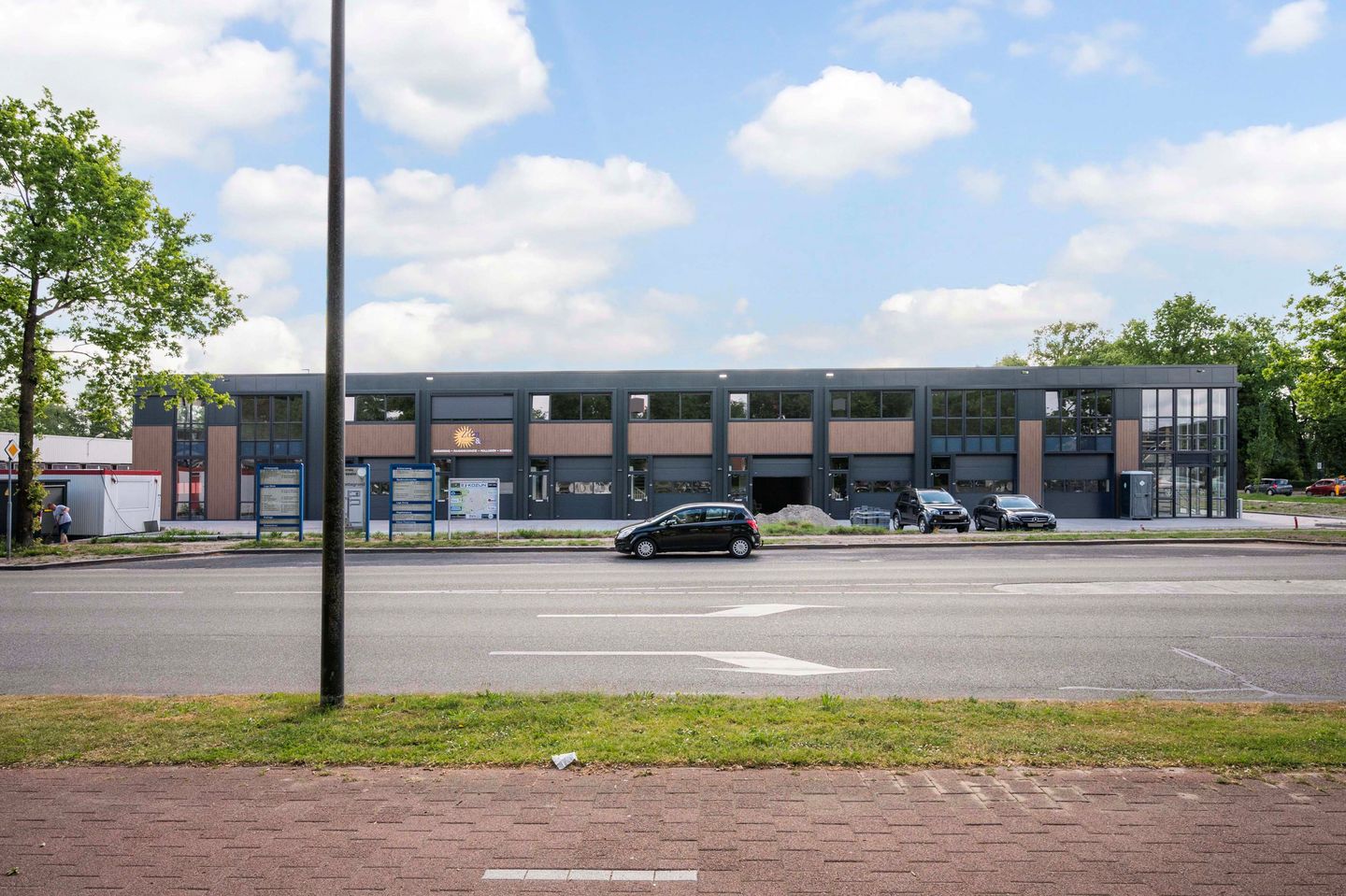 Bekijk foto 3 van Lage Kamp 4-18