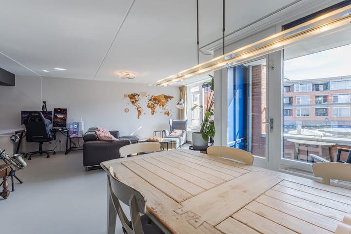 Photo 18 of Pastoor Spieringsstraat 77