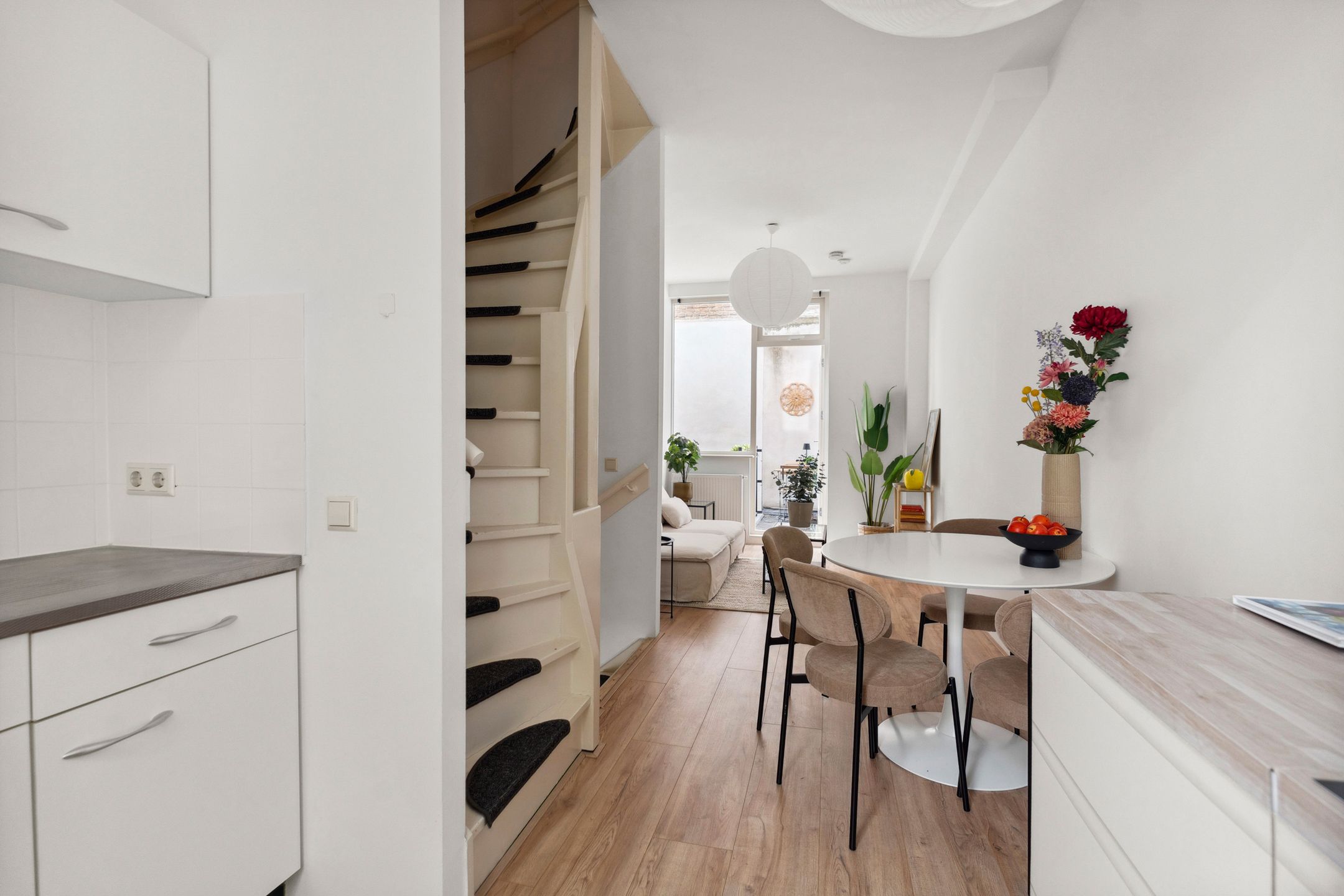 Foto 9 van Van Spaenstraat 61