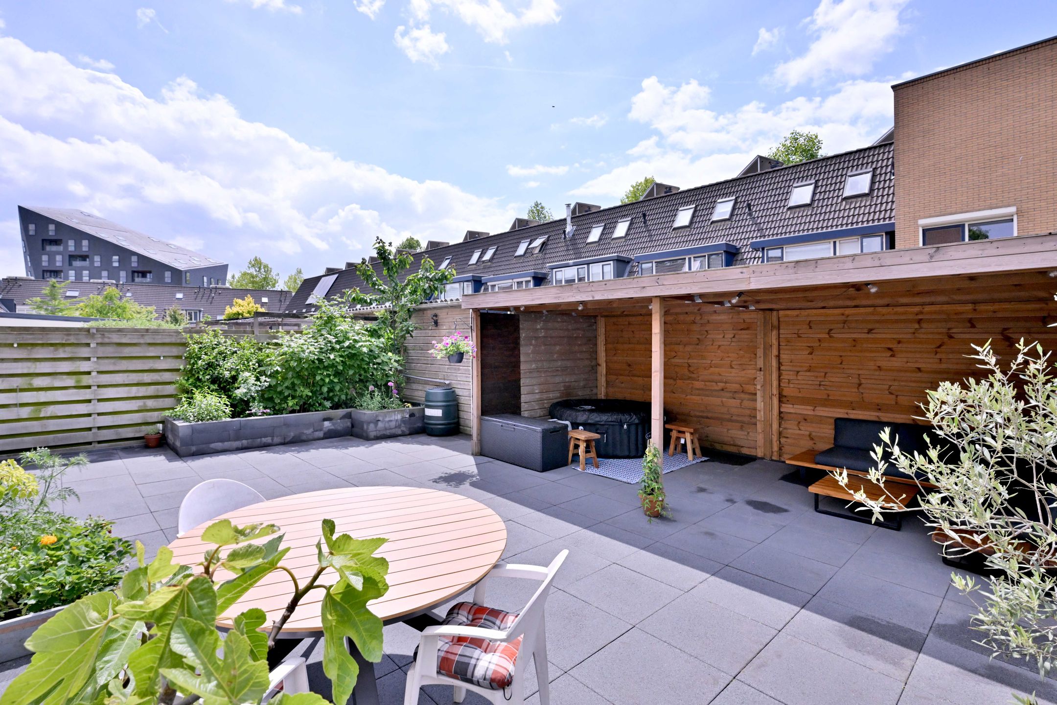 Foto 3 van Leonard Springerlaan 181