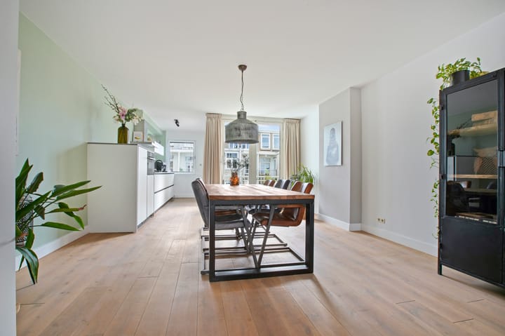 Photo 9 of Van Ostadestraat 378-3