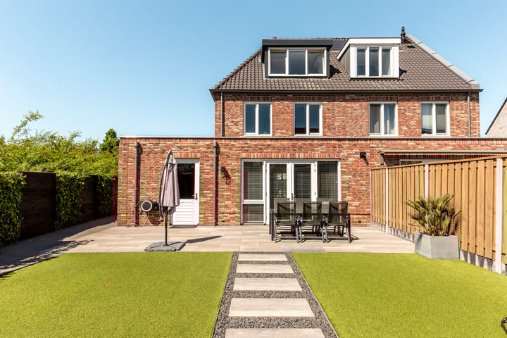 Foto 30 van Bloemendreef 2